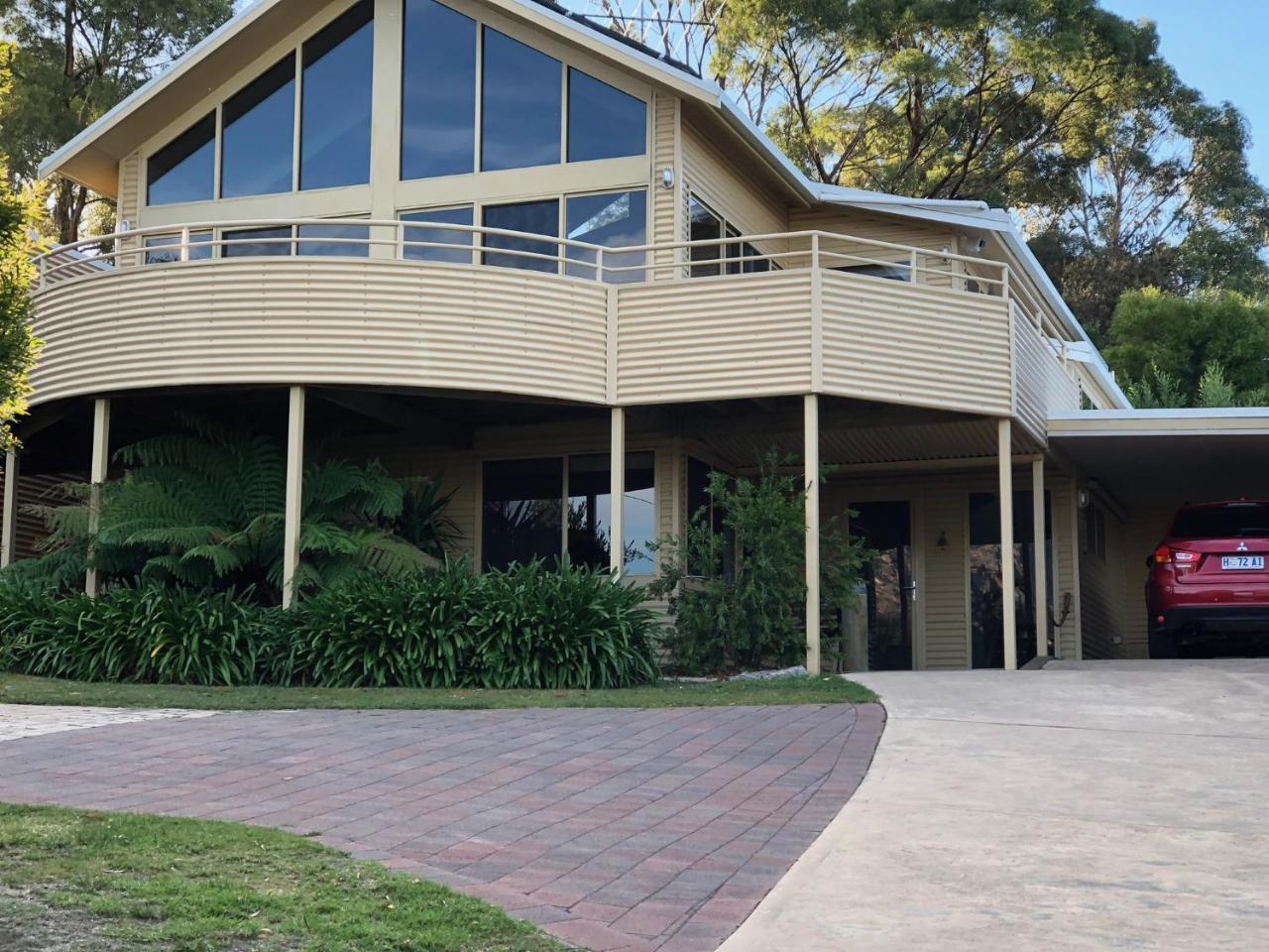 Freycinet Beach House Coles Bay Eksteriør billede