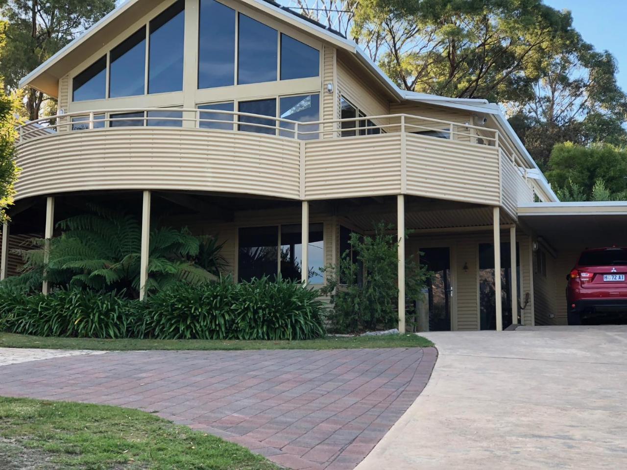 Freycinet Beach House Villa Coles Bay Eksteriør billede